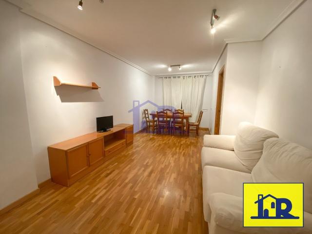 Apartamento en Paseo del Júcar con vistas al río Piso en alquiler en Cuenca PASEO DEL JUCAR