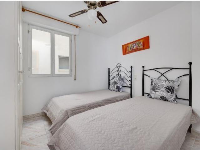 ? Apartamento en Paseo Marítimo a 100 m de Playa del Cura