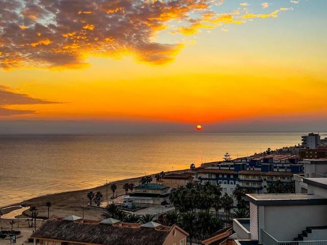 APARTAMENTO EN PLAYA MIRAMAR