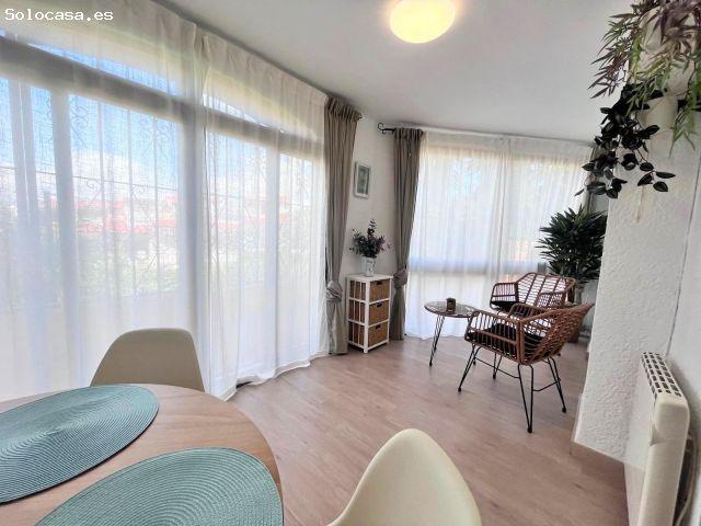 Apartamento en planta baja, aire acondicionado, piscina