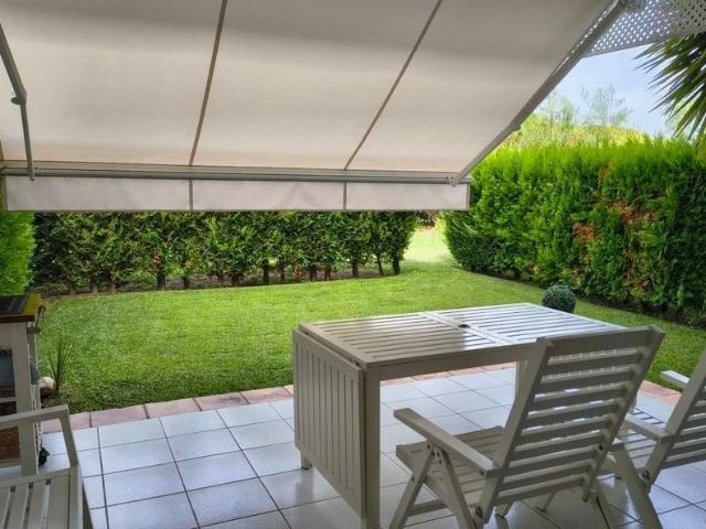 Apartamento en Planta Baja con Jardín Privado a Pasos de Pla. 100m² Pals