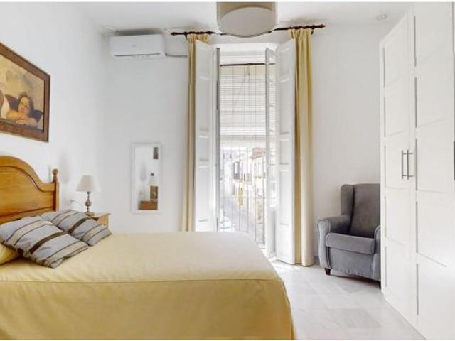 APARTAMENTO EN PLENO CENTRO