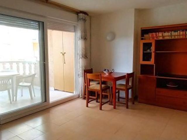 APARTAMENTO EN PRIMERA LINEA DE PLAYA