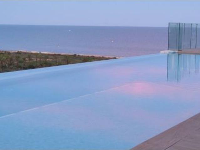 Apartamento en Punta Prima, Torrevieja A un Paso del Mar