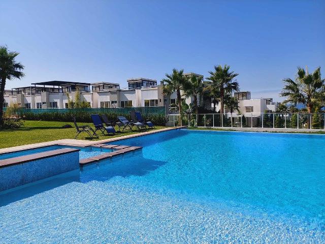 APARTAMENTO EN RENTA CON VISTA AL OCÉANO