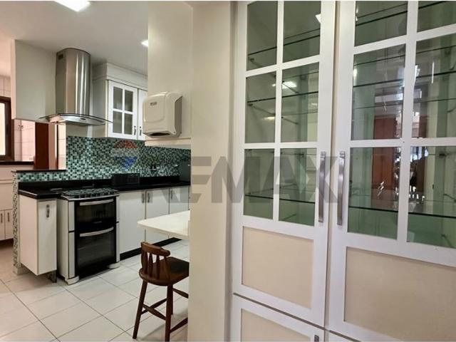 Apartamento Encantador Mobiliado na Praia do Canto
