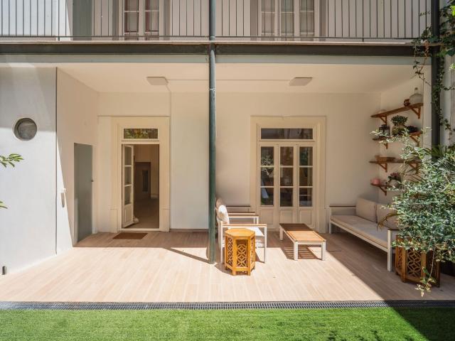 Apartamento Encantador com Jardim Privativo — Santo António. 149m² Santo António