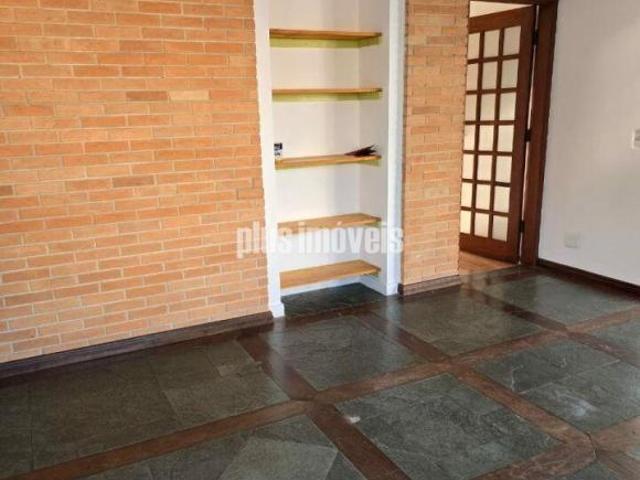 Apartamento Ensolarado e Espaçoso na Vila Madalena ? 1 Vaga