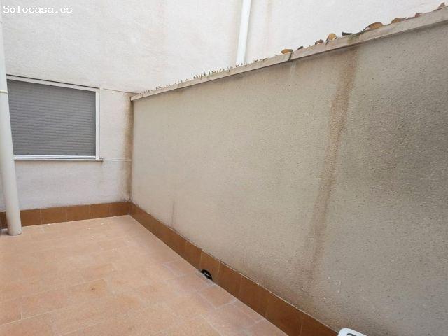 Apartamento entresuelo, 2 dormitorios, 2 cuartos de baño, a unos 10 min. a pie de la Playa del Cura