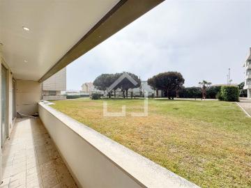 Apartamento à venda em Ovar