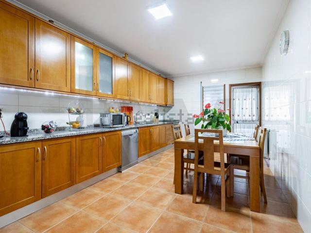 Apartamento, Escapães
