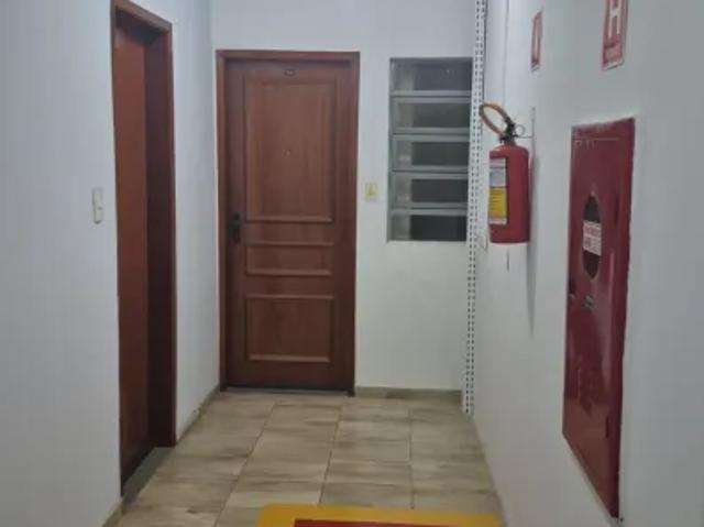 Apartamento espaçoso, 3 quartos 1 suíte, ed. Manhattan, região av. cpa e miguel sútil