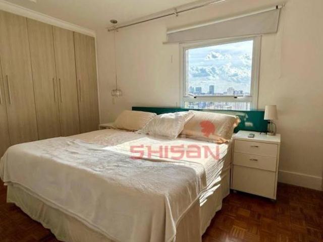 Apartamento Espaçoso e Moderno à Venda na Vila Olímpia com 124m²