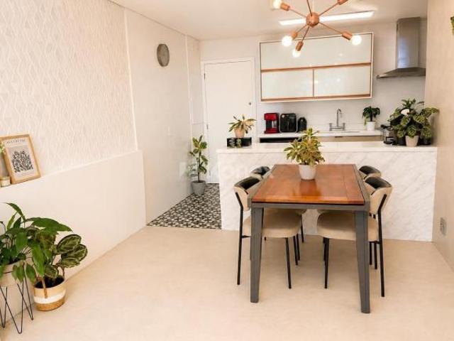 Apartamento espaçoso na Pompeia, 110 metros com 3 dormitórios