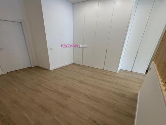 APARTAMENTO ESTUDIO CON UN DORMITORIO A ESTRENAR!