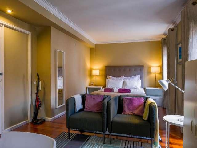 Apartamento estúdio para alugar em Campolide, Lisboa