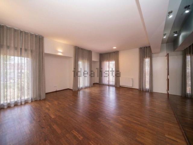 Apartamento, Este São Pedro e São Mamede