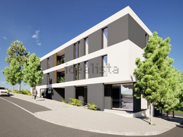 Apartamento, Estômbar e Parchal
