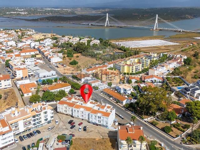 Apartamento, Estômbar e Parchal