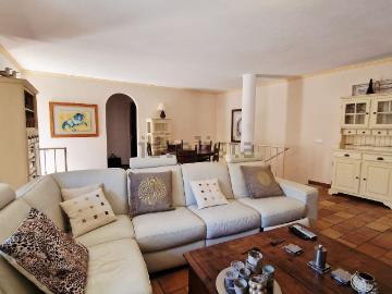 Apartamento, Estômbar e Parchal