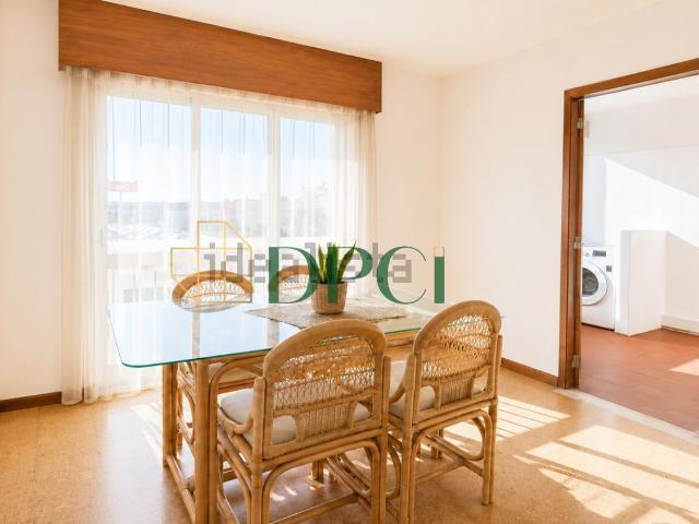 Apartamento, Estômbar e Parchal