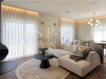 Apartamento, Estômbar e Parchal