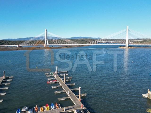 Apartamento, Estômbar e Parchal