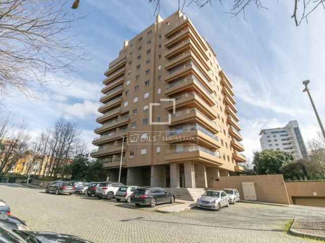 Apartamento exclusivo de 3 quartos em Foz do Douro, uma das. 194m² Lordelo do ouro e massarelos