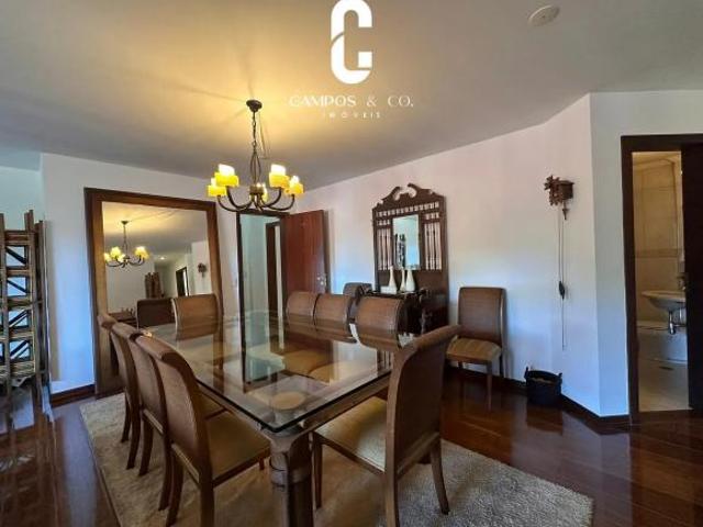 Apartamento Exclusivo em Localização Privilegiada!