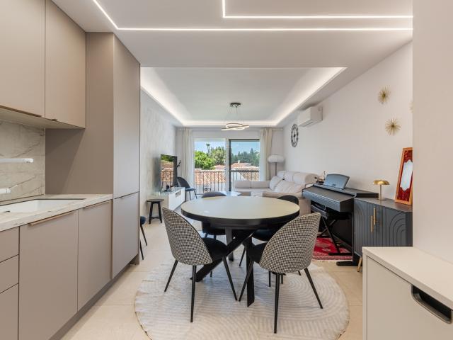 APARTAMENTO EXCLUSIVO REFORMADO CERCA DE LA PLAYA