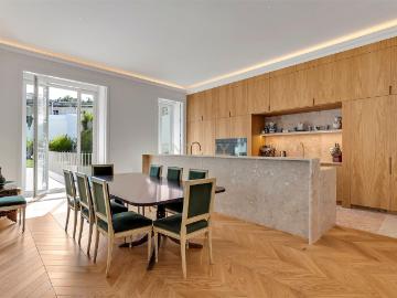 Apartamento Exclusivo T4 com Piscina Condomínio Privado – Ma. 284m² Santo antónio