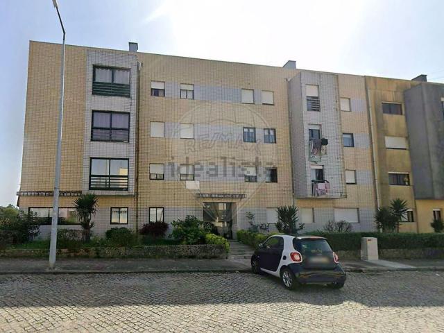 Apartamento, Fânzeres e São Pedro da Cova