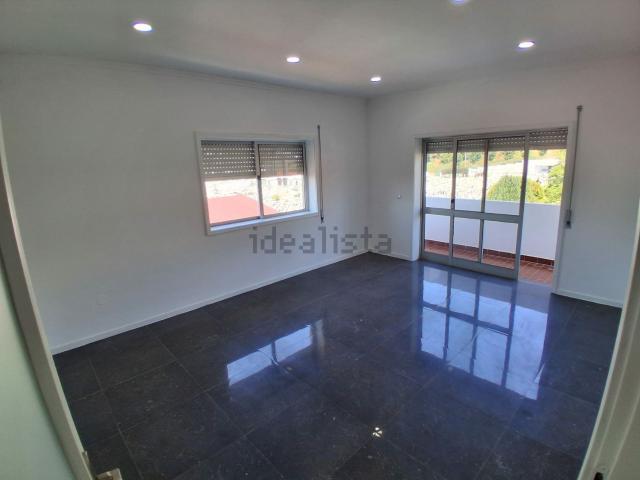 Apartamento, Fânzeres e São Pedro da Cova