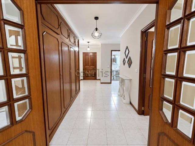 Apartamento, Fânzeres e São Pedro da Cova