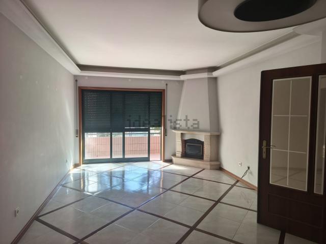 Apartamento, Fânzeres e São Pedro da Cova