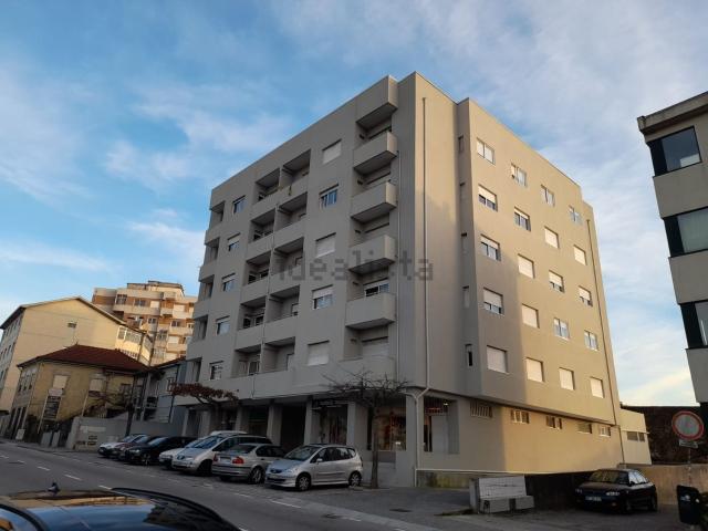 Apartamento, Fânzeres e São Pedro da Cova