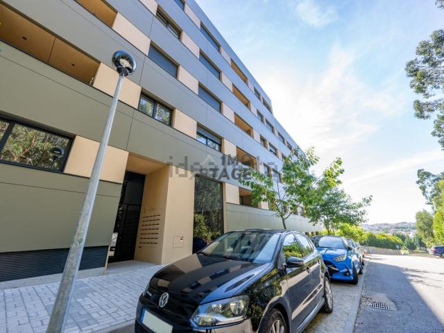Apartamento, Fânzeres e São Pedro da Cova