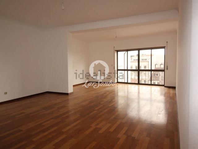 Apartamento, Fafe