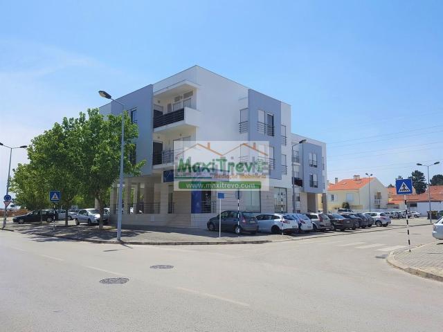 Apartamento, Fernão Ferro