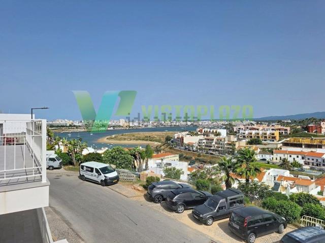 Apartamento, Bordeira