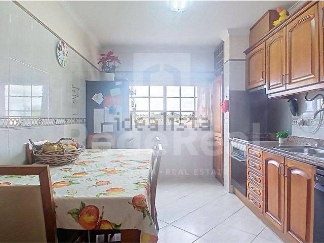 Apartamento, Ferreiras