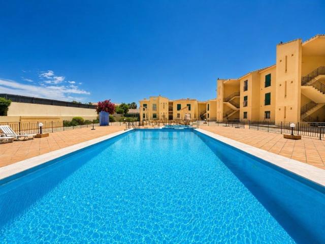 Apartamento, Ferreiras