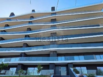Apartamento, Ferreiros e Gondizalves