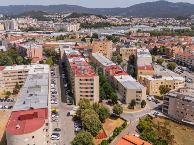 Apartamento, Ferreiros e Gondizalves