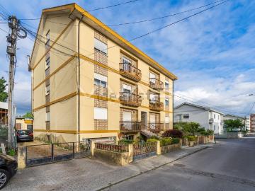 Apartamento, Ferreiros e Gondizalves