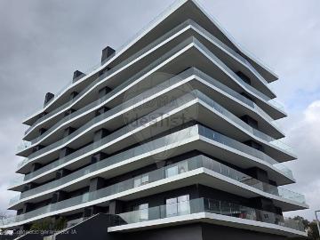 Apartamento, Ferreiros e Gondizalves