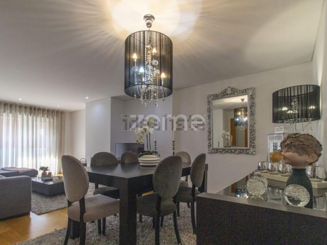 Apartamento, Ferreiros e Gondizalves