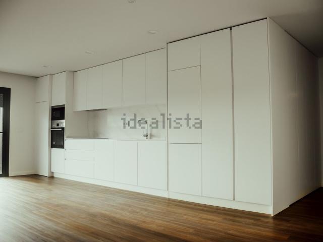 Apartamento, Ferreiros e Gondizalves