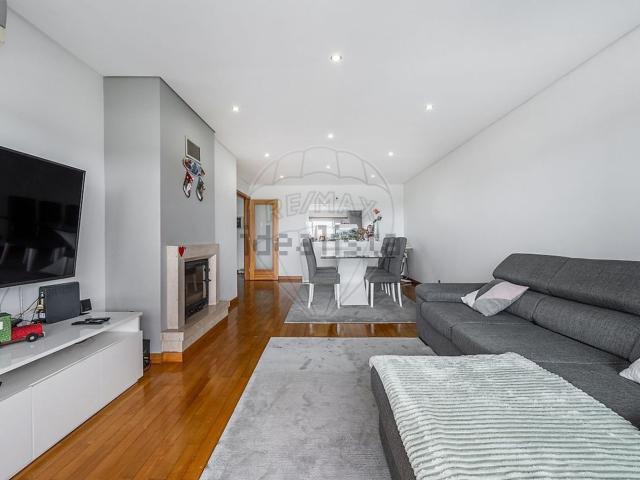 Apartamento, Ferreiros e Gondizalves