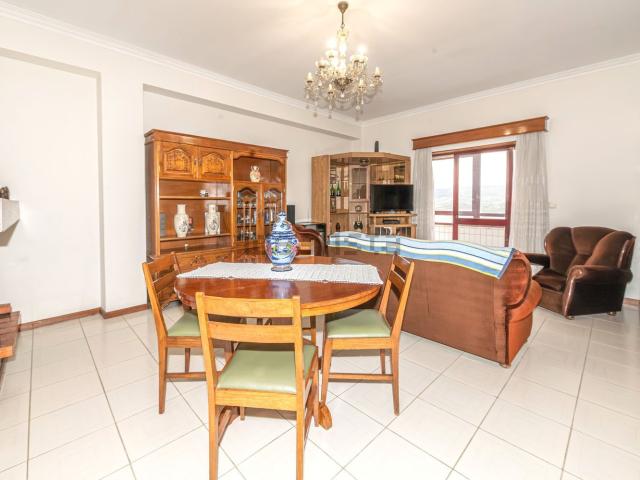 Apartamento, Ferreiros Prozelo Besteiros